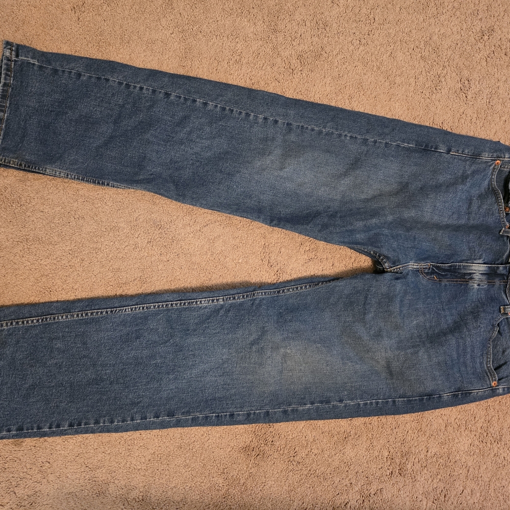 Levi's Relaxed Fit Blue Jeans